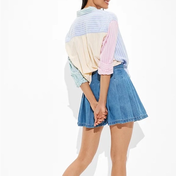 American Eagle Denim Pleated Skirt (2) - Picture 4 of 6